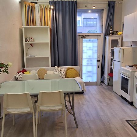 Apartment Youth Vita Загреб Екстериор снимка